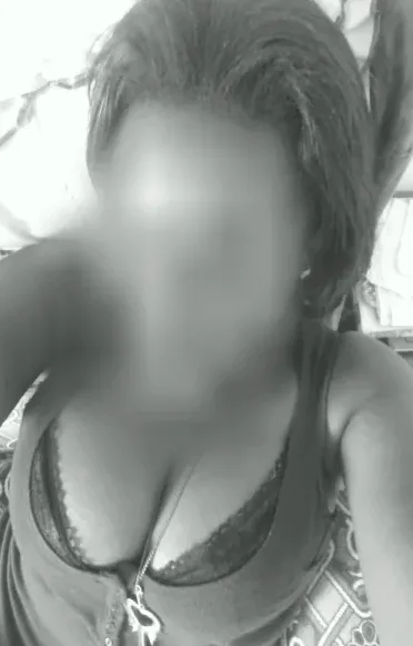 Annika, 35
