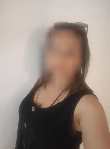 Antonia, 38
