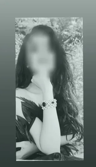 Celina, 28