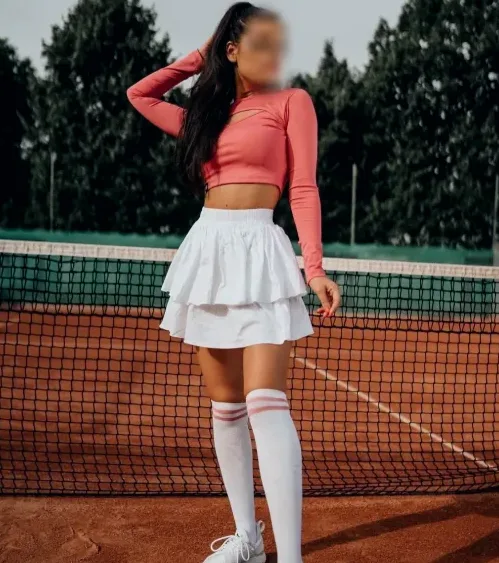 Denise, 35