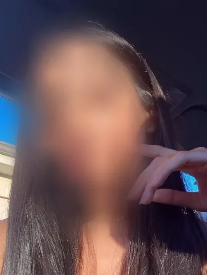Dilara, 20