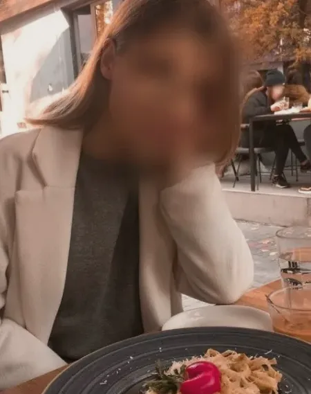 Gizem, 37