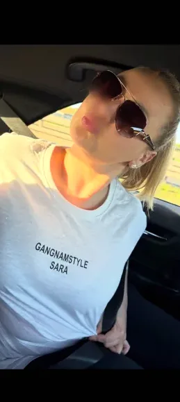 Johanna, 32
