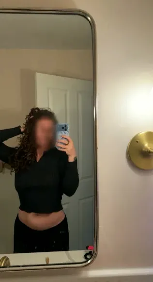 Katrin, 37