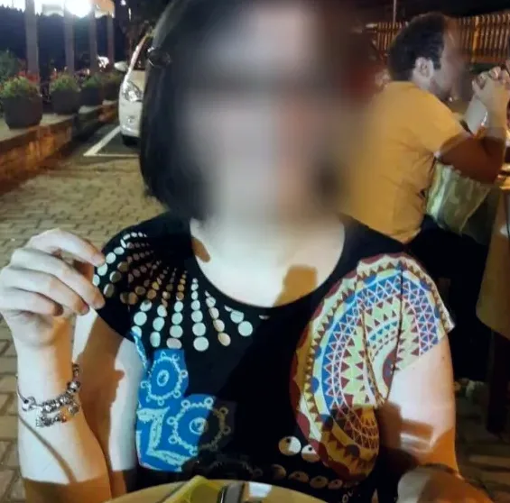 Kira, 32