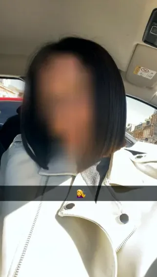 Pia, 24
