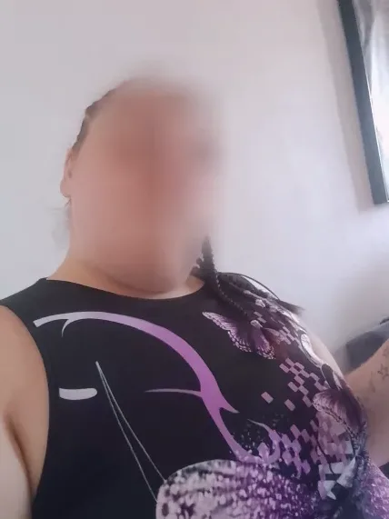 Romy, 33
