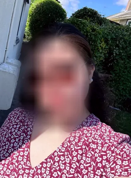 Stefanie, 28